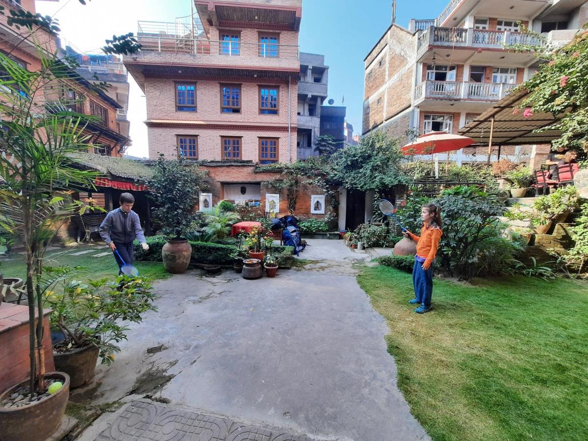 Pradhan House - Home Stay With Garden Bhaktapur Exterior foto