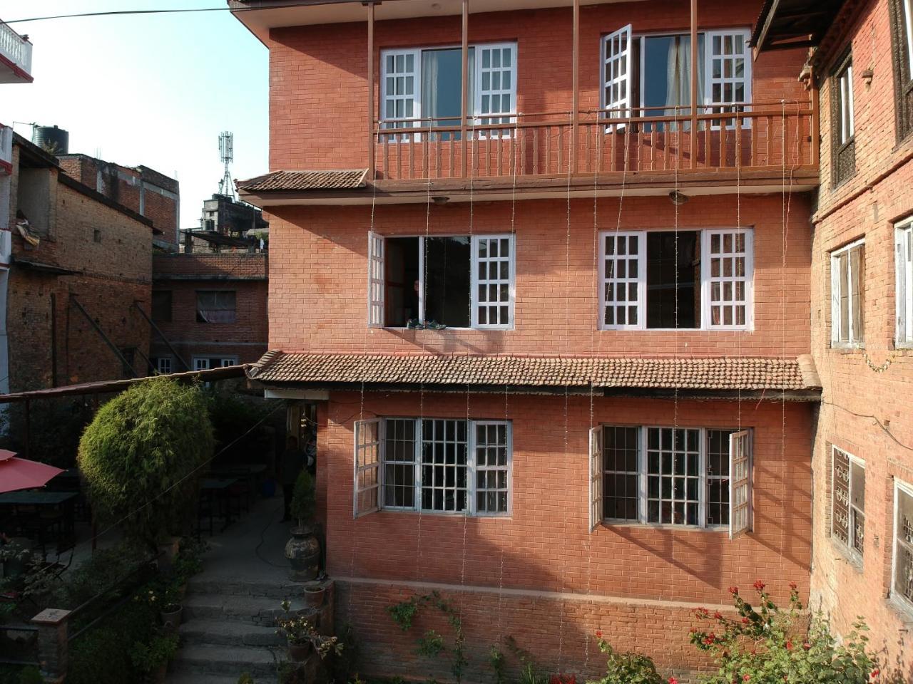 Pradhan House - Home Stay With Garden Bhaktapur Exterior foto